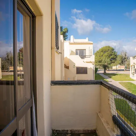 A27 - Secluded 2 Minutes From The Center Alvor