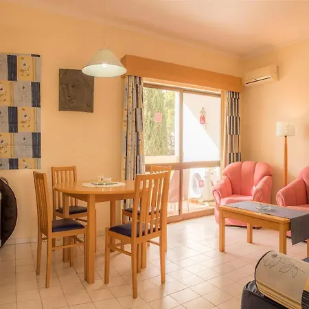 A27 - Secluded 2 Minutes From The Center * Alvor