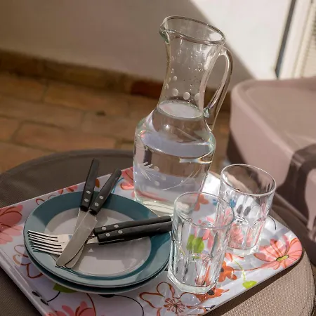 Appartement A27 - Secluded 2 Minutes From The Center