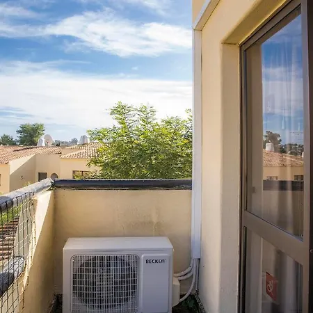 A27 - Secluded 2 Minutes From The Center Appartement